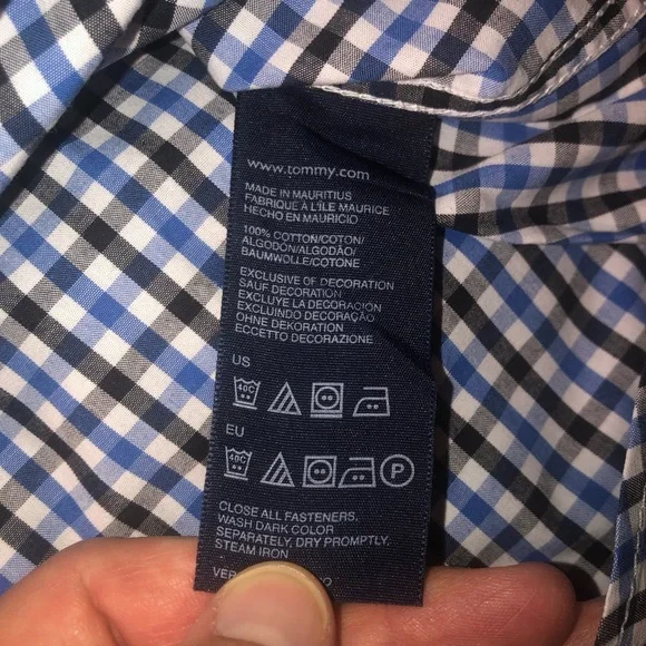 🤑SOLD🤑Tommy Hilfiger Mens Size Medium Button Down Black Blue Work Dress Shirt - Picture 6 of 15